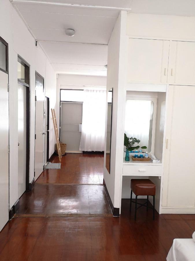 Cozy By Funwahn Bed & Breakfast Chiang Mai Exterior foto