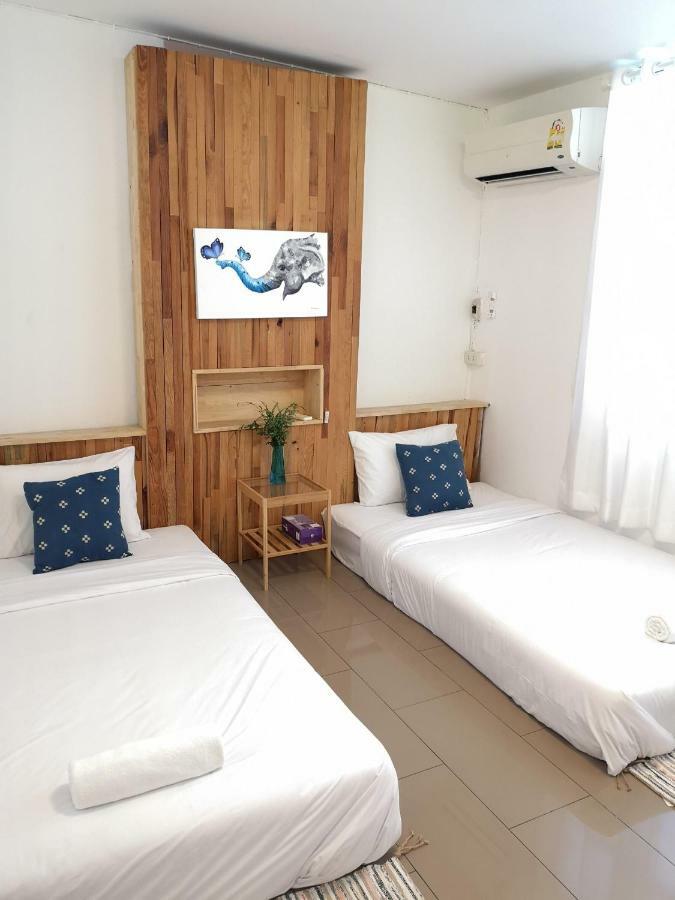 Cozy By Funwahn Bed & Breakfast Chiang Mai Exterior foto