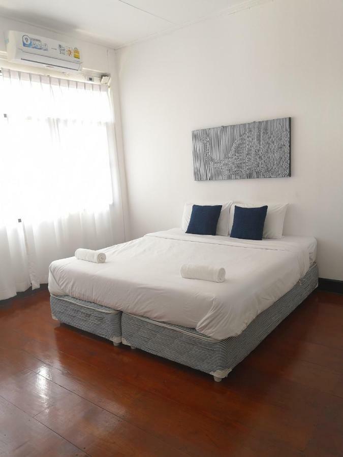 Cozy By Funwahn Bed & Breakfast Chiang Mai Exterior foto